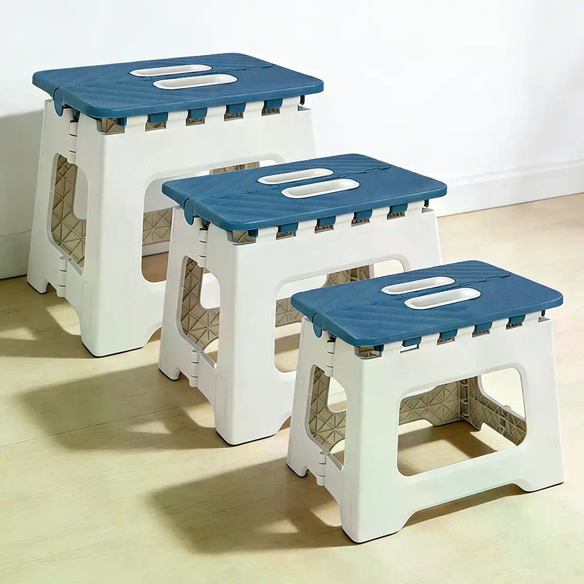 Foldable Plastic Step Stool 1  - đánh giá và giá Outdoor Camping Bathroom